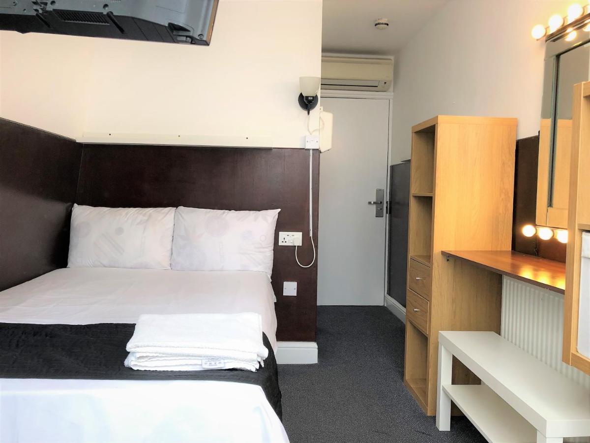 Plaza London Hotel Bagian luar foto
