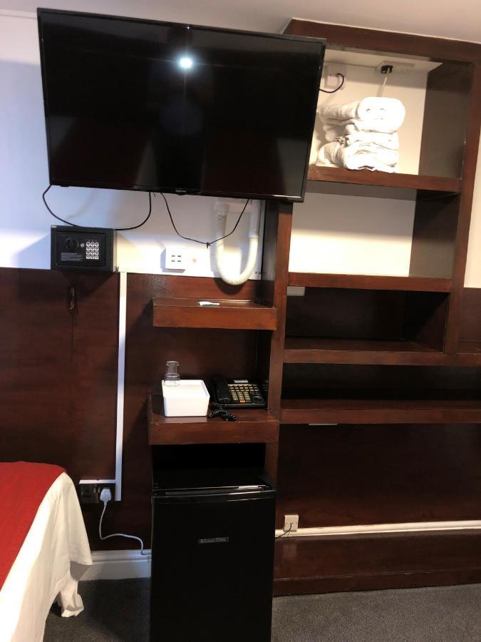 Plaza London Hotel Bagian luar foto