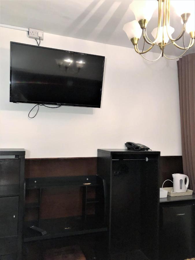 Plaza London Hotel Bagian luar foto