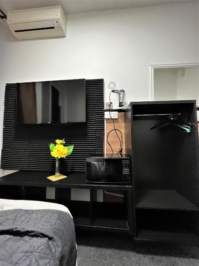 Plaza London Hotel Bagian luar foto