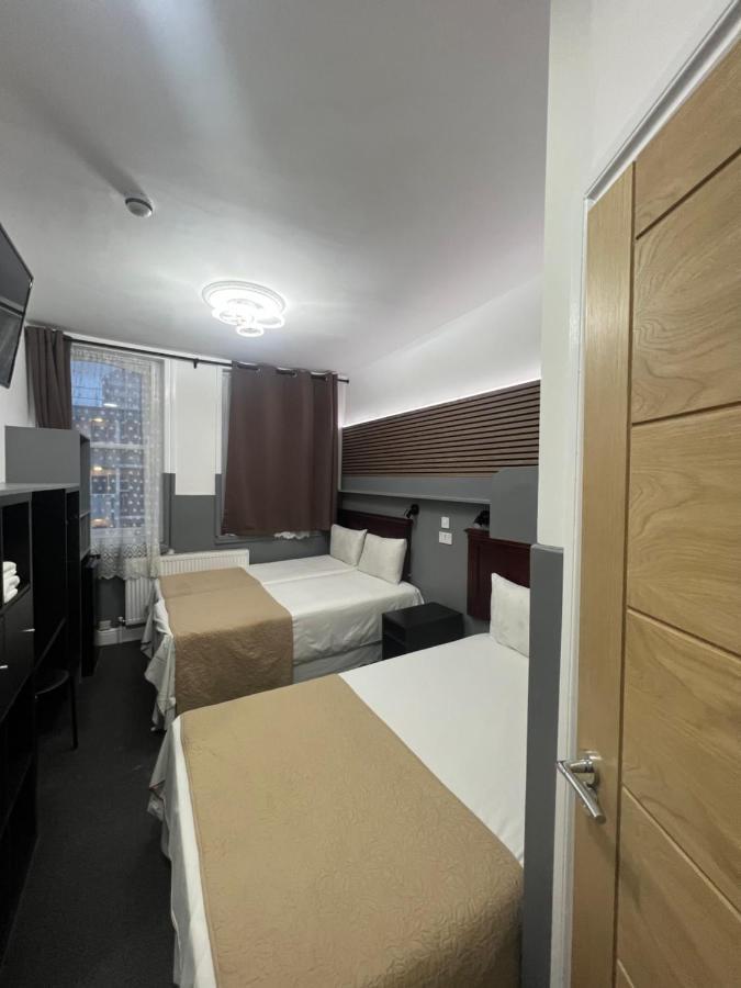 Plaza London Hotel Bagian luar foto