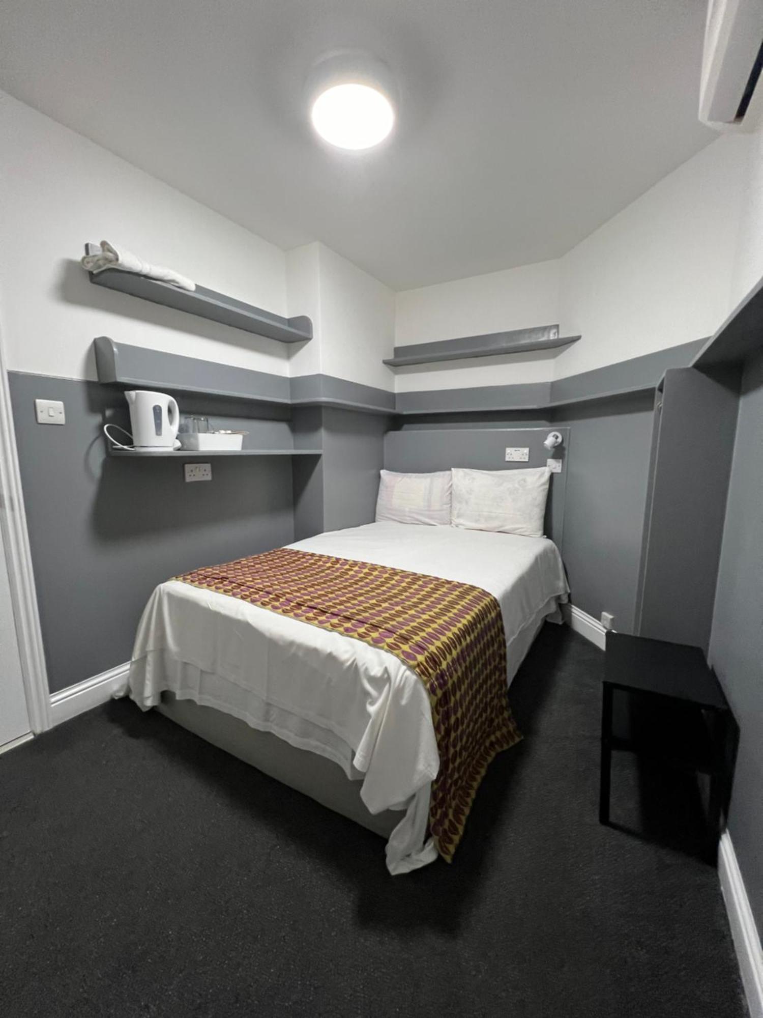 Plaza London Hotel Bagian luar foto