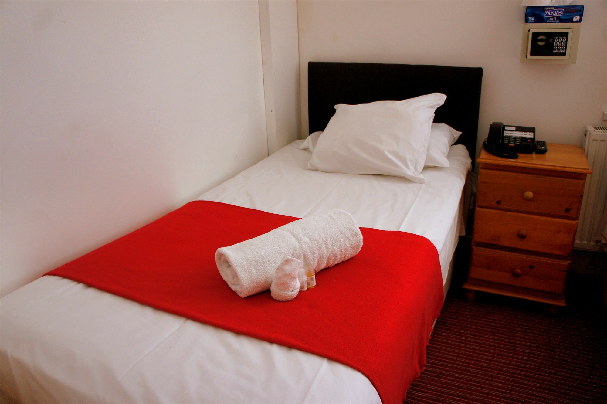 Plaza London Hotel Bagian luar foto